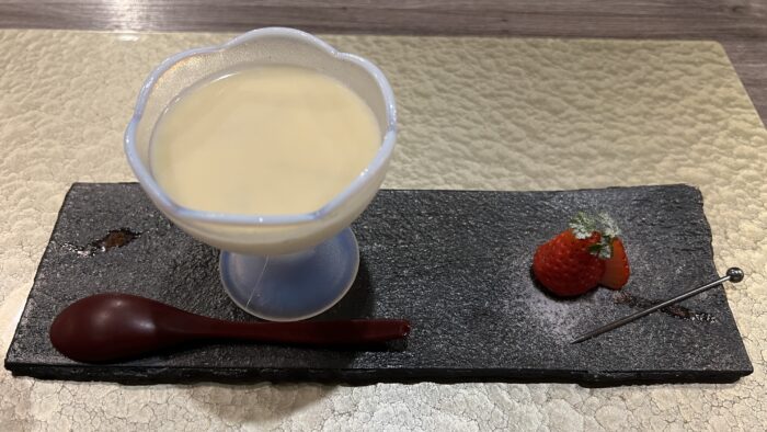 蒜山高原さんミルクのデザート
